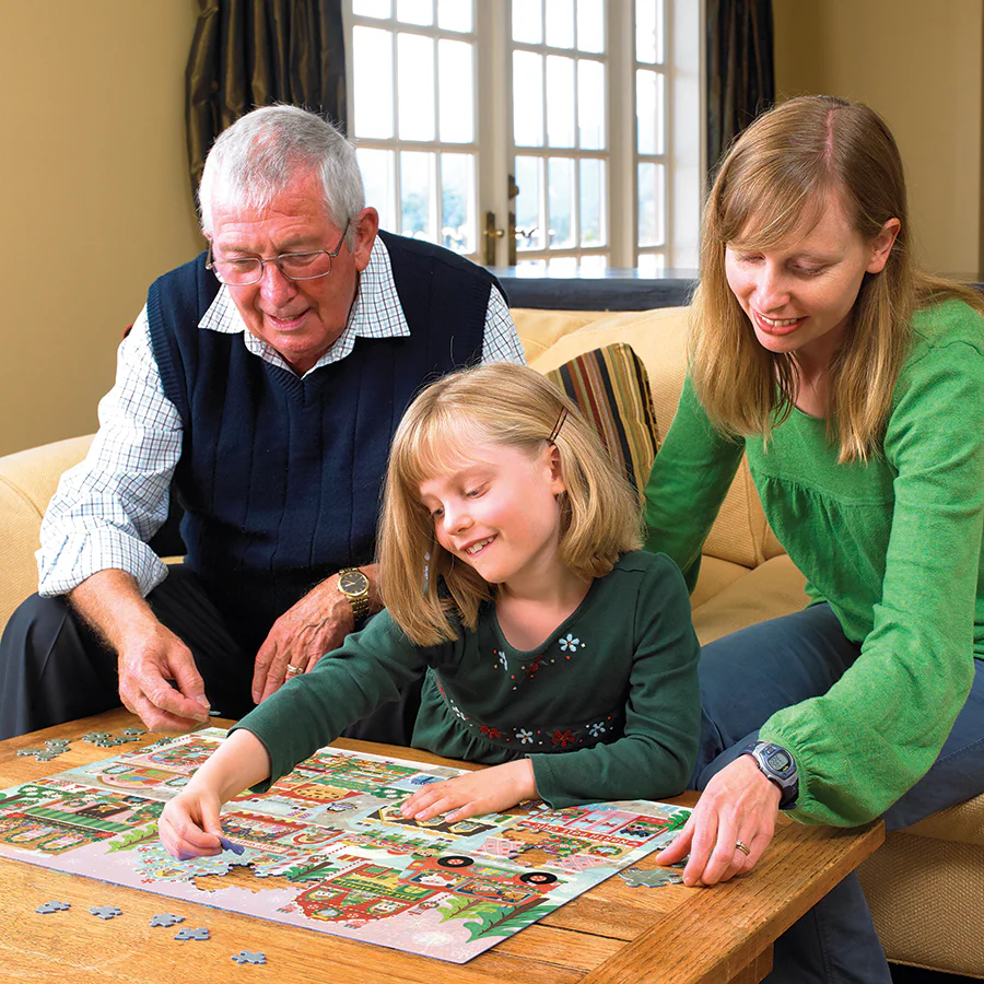 Tinsel Town (Family) | Family Pieces 350 - Image 4